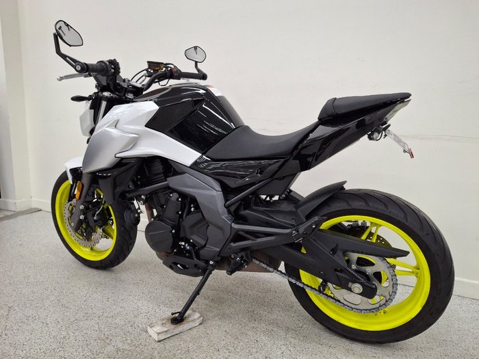 2022 CFMOTO 650NK ABS White