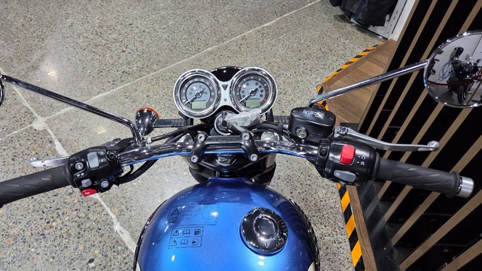 2026 Triumph BONNEVILLE T120