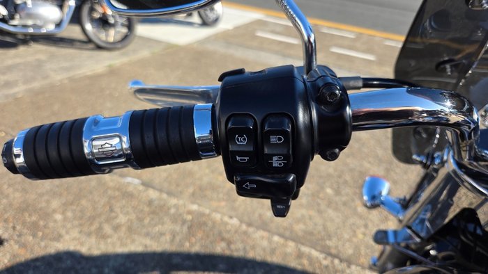2022 Harley-Davidson FLRT FREEWHEELER Black