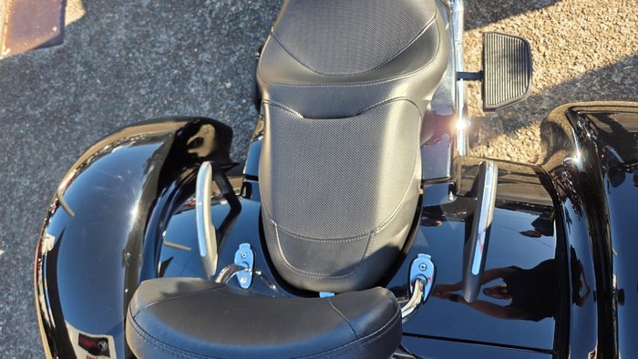 2022 Harley-Davidson FLRT FREEWHEELER Black
