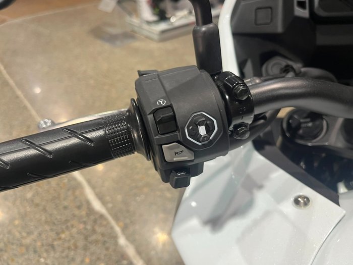 2024 Honda CB500XA (NX500) WHITE