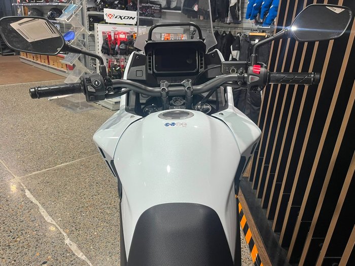 2024 Honda CB500XA (NX500) WHITE