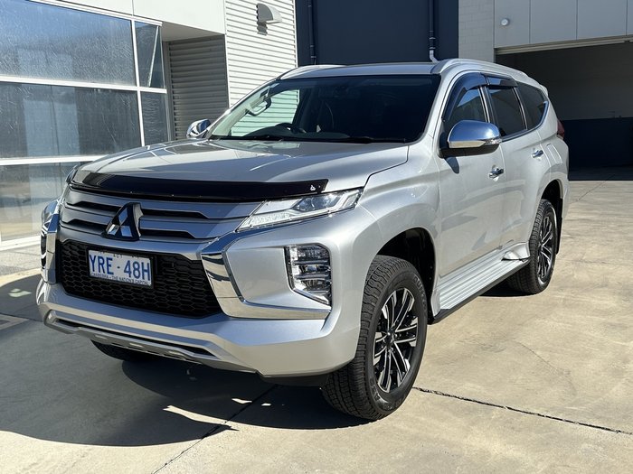 2022 Mitsubishi Pajero Sport GLS