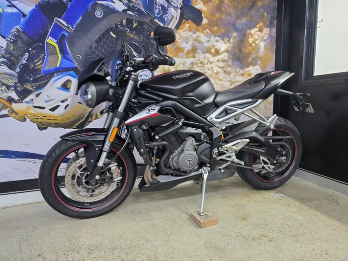 2020 Triumph STREET TRIPLE RS Grey