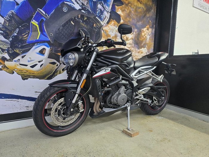 2020 Triumph STREET TRIPLE RS Grey
