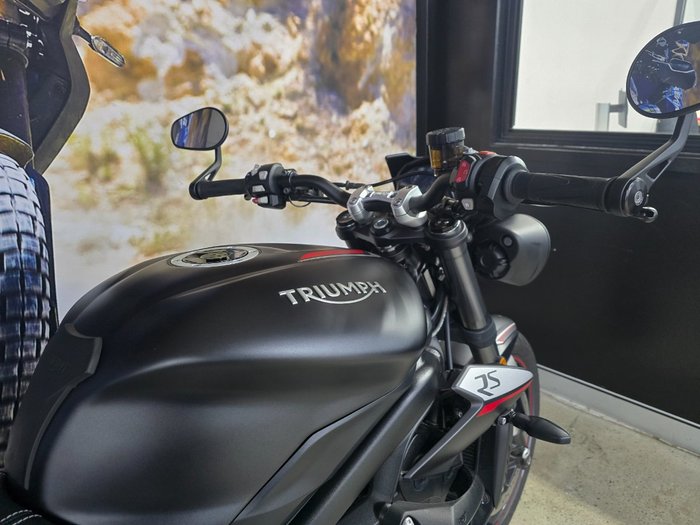 2020 Triumph STREET TRIPLE RS Grey