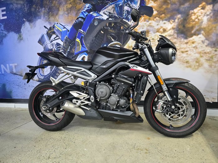 2020 Triumph STREET TRIPLE RS