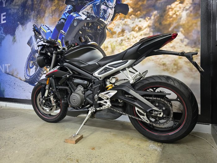 2020 Triumph STREET TRIPLE RS Grey