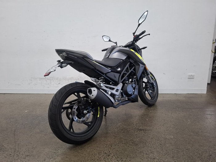 2023 CFMOTO 150 NK TITANIUM GREY