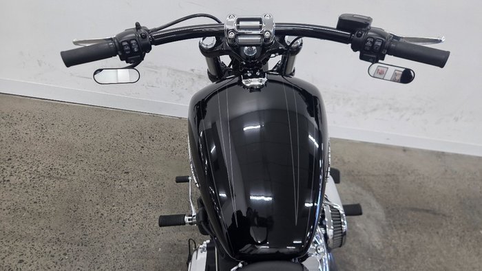 2020 HARLEY-DAVIDSON FXBRS BREAKOUT (114) Black