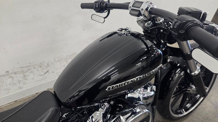 2020 HARLEY-DAVIDSON FXBRS BREAKOUT (114) Black
