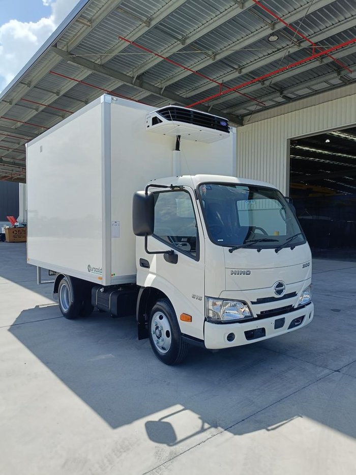 2025 Hino 300 616