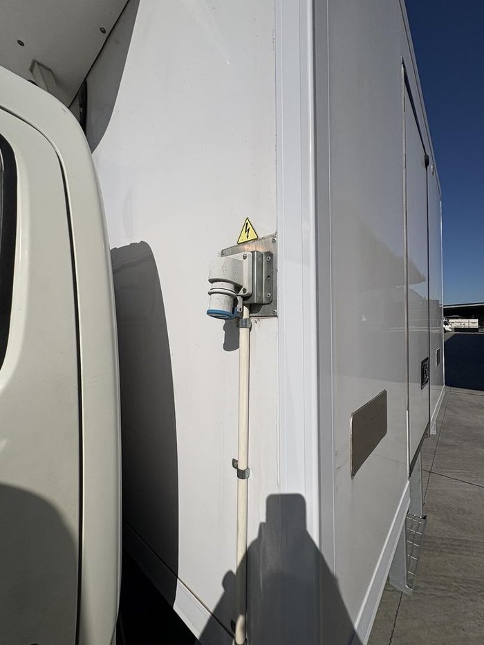 2021 Hino 300 Series