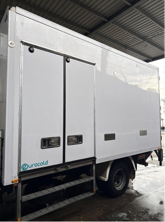 2022 Hino 300 Series
