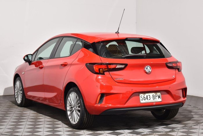 2016 Holden Astra R