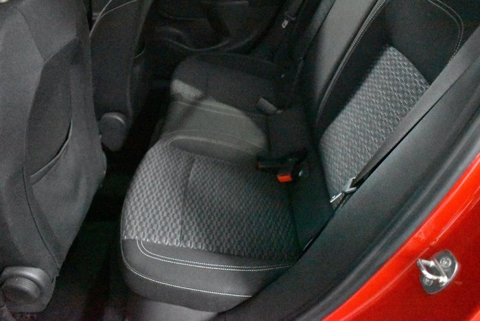 2016 Holden Astra R