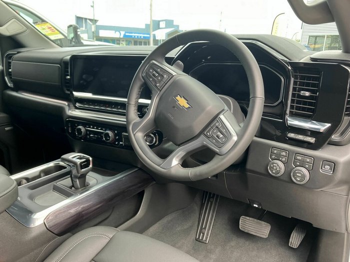 2026 Chevrolet Silverado 1500 LTZ Premium