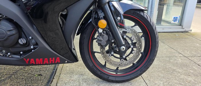 2015 Yamaha YZF-R3 R3 Black