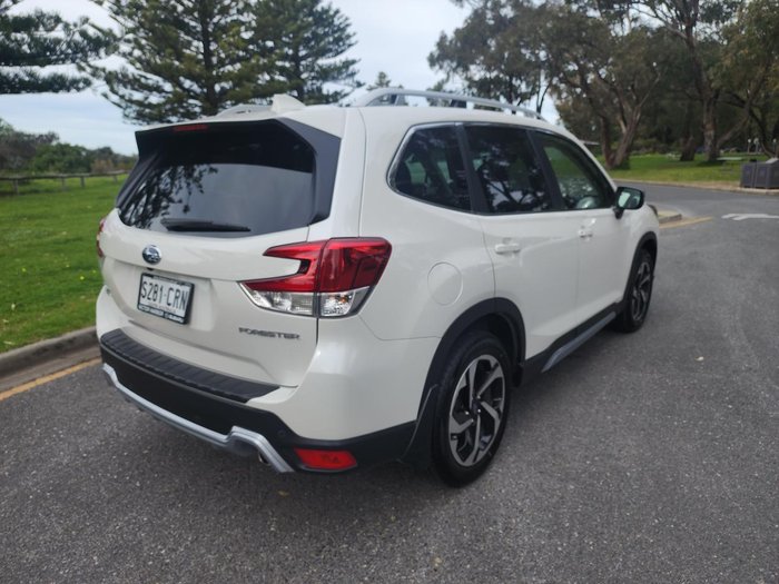 2022 Subaru Forester 2.5i-S