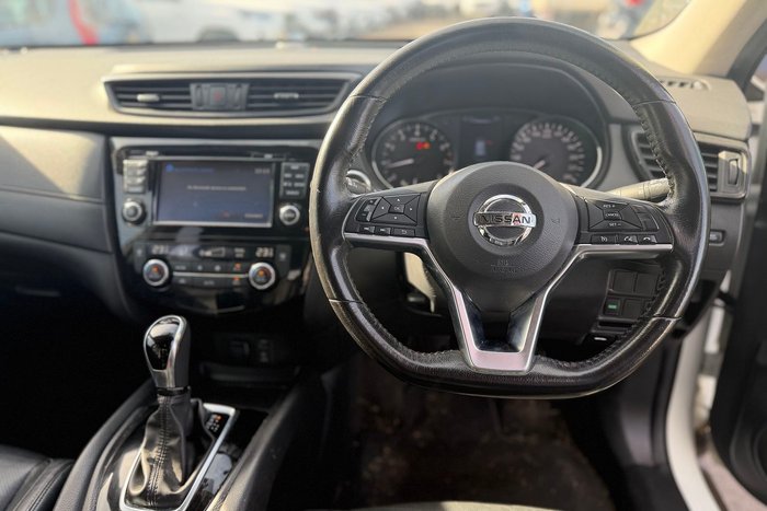 2017 Nissan X-TRAIL