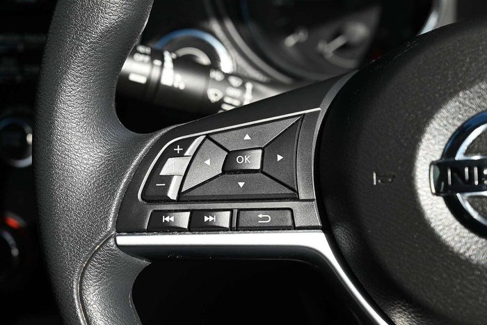2020 Nissan X-TRAIL ST