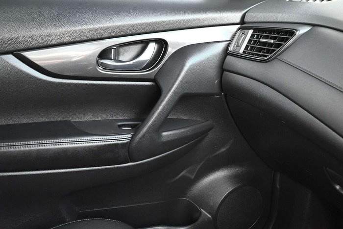 2020 Nissan X-TRAIL ST