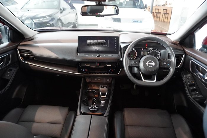 2024 Nissan X-TRAIL ST-L