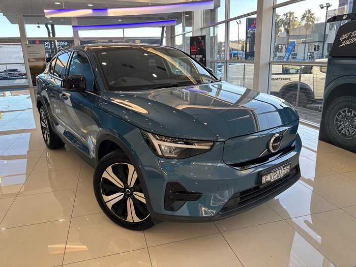 2022 Volvo C40