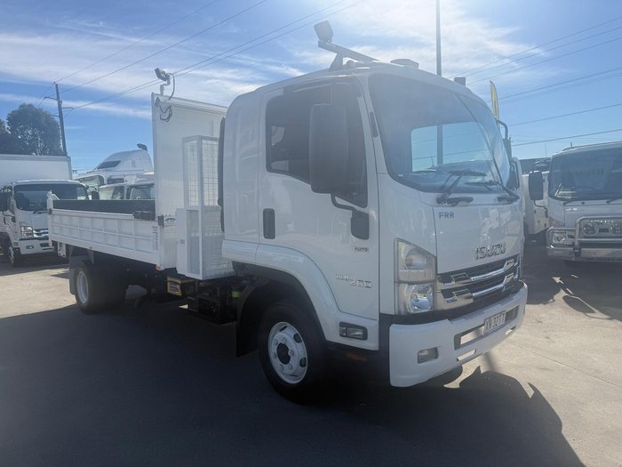 2020 Isuzu F Series FRR110-260