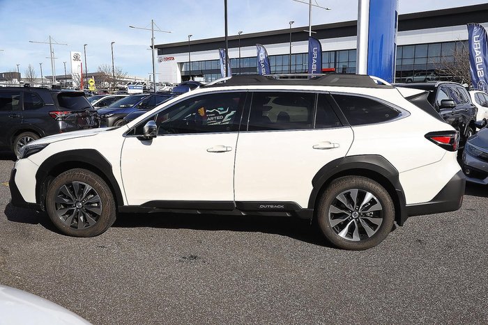 2025 Subaru Outback AWD Touring