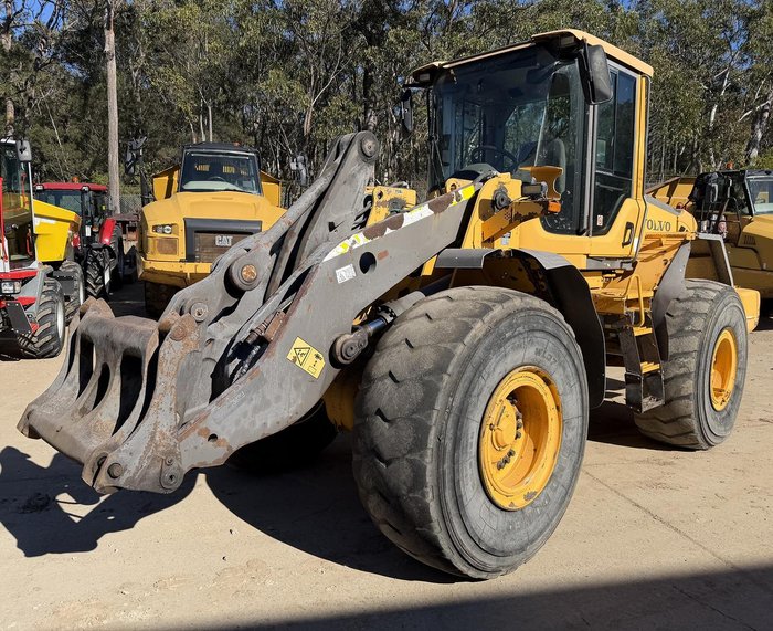 2013 Volvo L120F