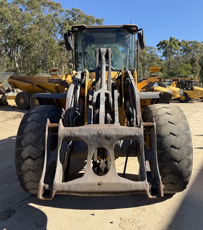 2013 Volvo L120F