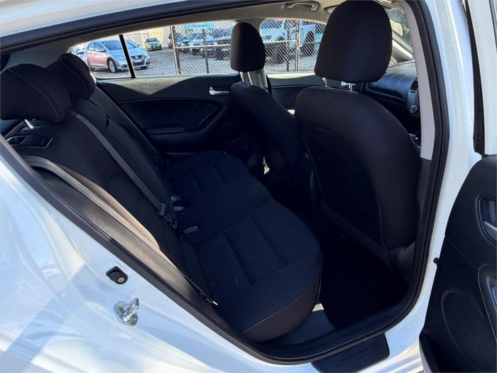 2016 KIA CERATO S