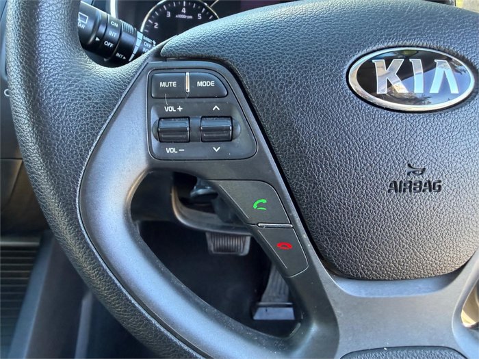 2016 KIA CERATO S