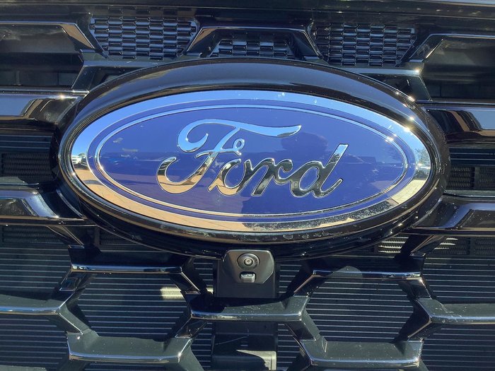 2025 Ford Ranger PHEV Stormtrak