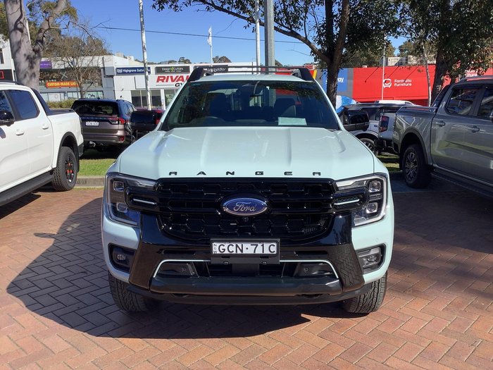 2025 Ford Ranger PHEV Stormtrak