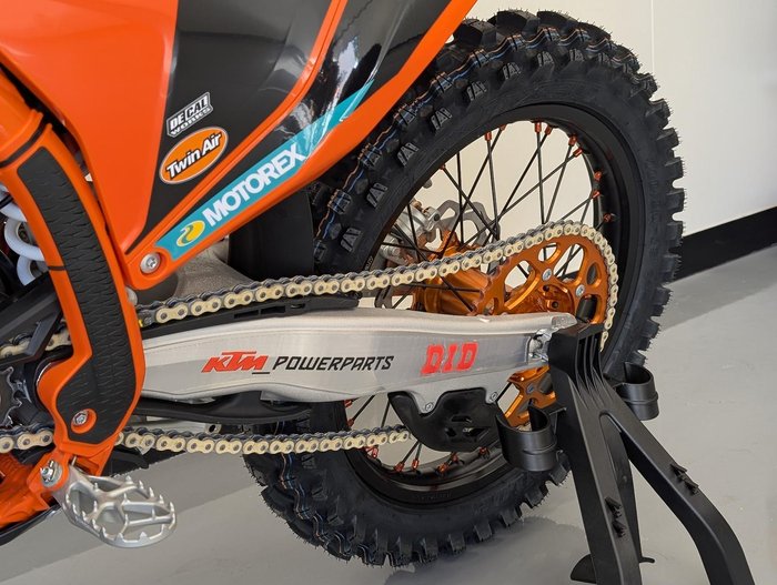 2026 KTM 250 SX-F Factory Edition SX-F Orange