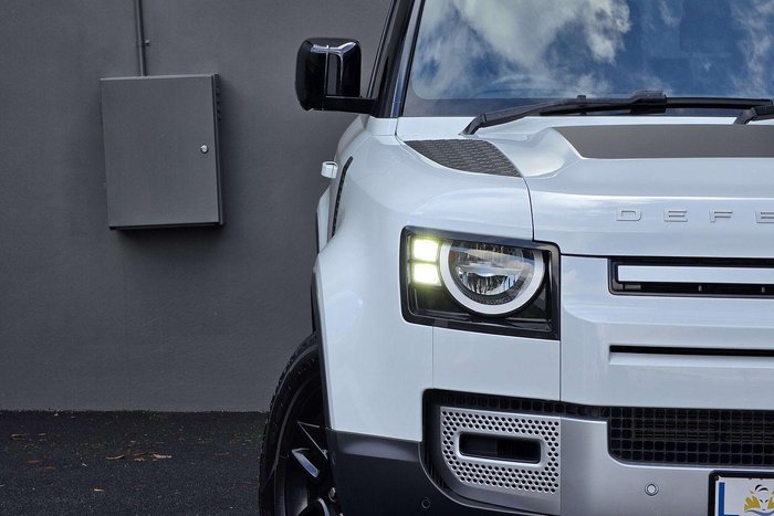 2023 Land Rover Defender