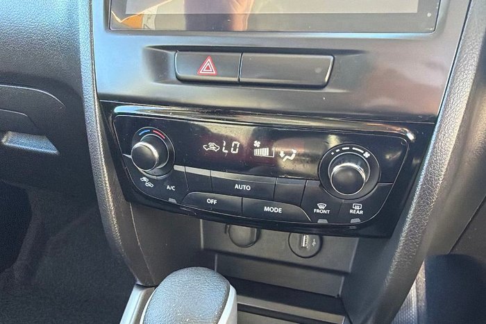 2022 Suzuki Vitara Turbo Shadow
