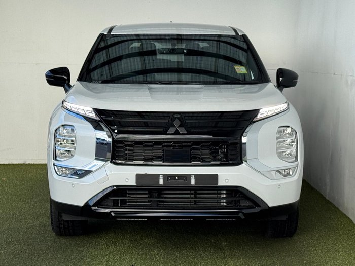 2026 Mitsubishi Outlander Black Edition