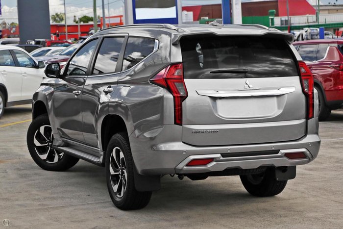 2024 Mitsubishi Pajero Sport GLS