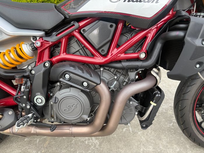 2022 Indian FTR R 1200 CARBON CARBON FIBER