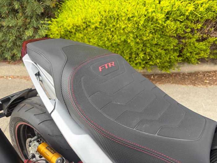 2022 Indian FTR R 1200 CARBON CARBON FIBER