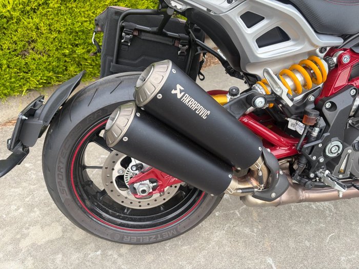 2022 Indian FTR R 1200 CARBON CARBON FIBER