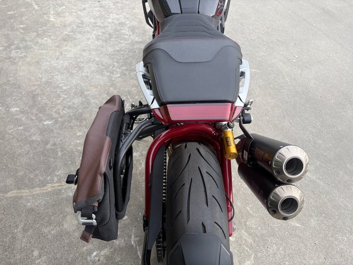 2022 Indian FTR R 1200 CARBON CARBON FIBER