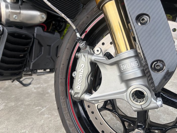 2022 Indian FTR R 1200 CARBON CARBON FIBER