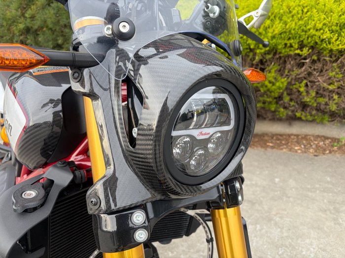 2022 Indian FTR R 1200 CARBON
