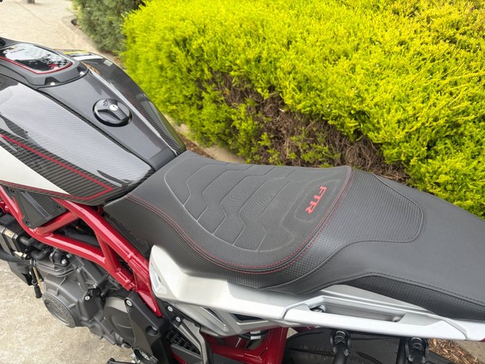 2022 Indian FTR R 1200 CARBON CARBON FIBER