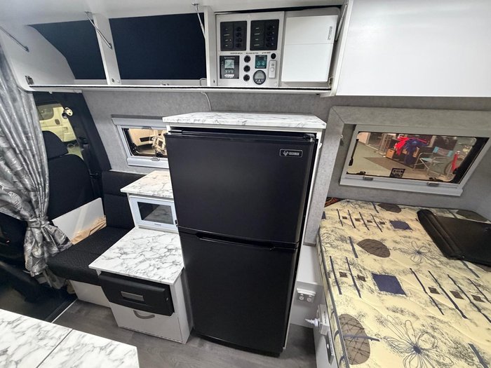 2020 Paradise Oasis Platinum 4X4