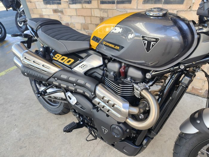 2026 TRIUMPH SCRAMBLER 900 DUAL PURPOSE GREY